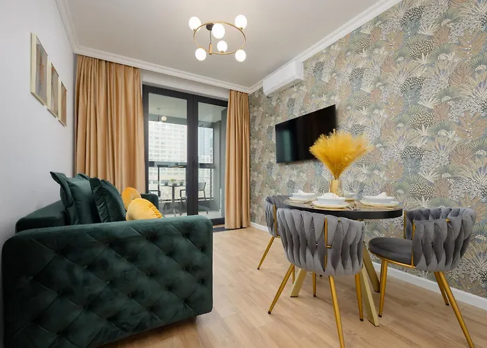 Elegant Apartment Near Rondo Onz By Renters Prestige