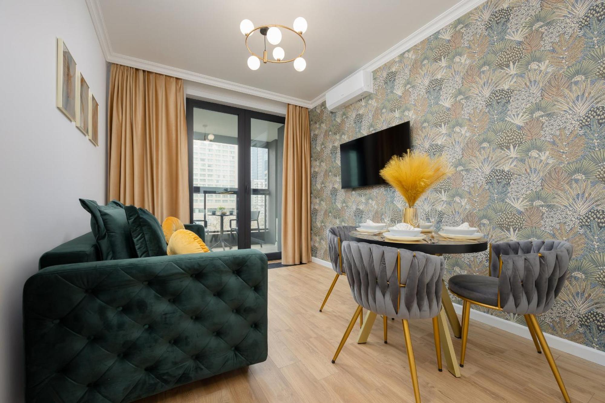 Elegant Near Rondo Onz By Renters Prestige * Warszawa
