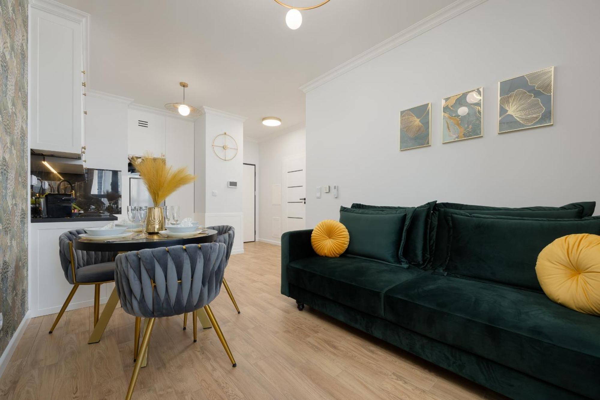 Apartment Elegant Near Rondo Onz By Renters Prestige *